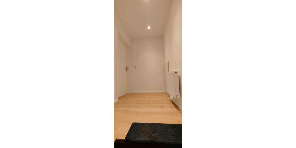 Etagenwohnung Großefehn - 5 Zimmer, 160 m&sup2;, 999&euro; | Angebot:24779412
