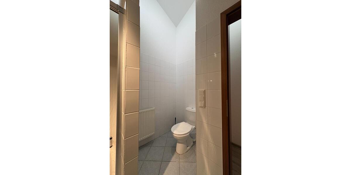 Maisonettenwohnung Emden - 3 Zimmer, 155 m&sup2;, 930&euro; | Angebot:24918998