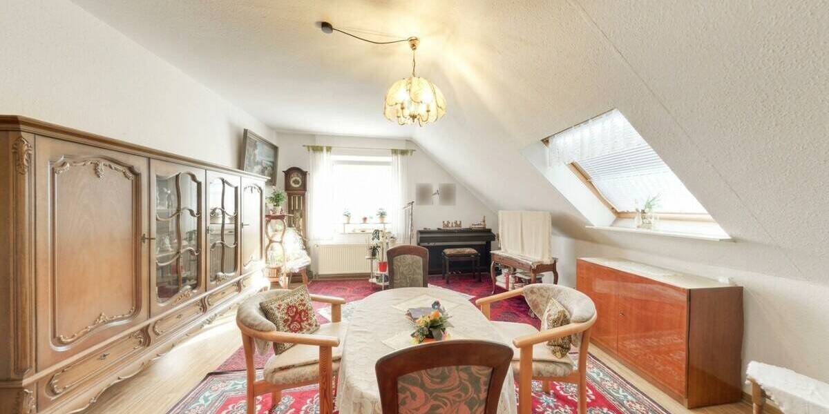 Mehrfamilienhaus, Wohnhaus Leer Loga - 7 Zimmer, 187 m&sup2;, 329.000&euro; | Angebot:26028314