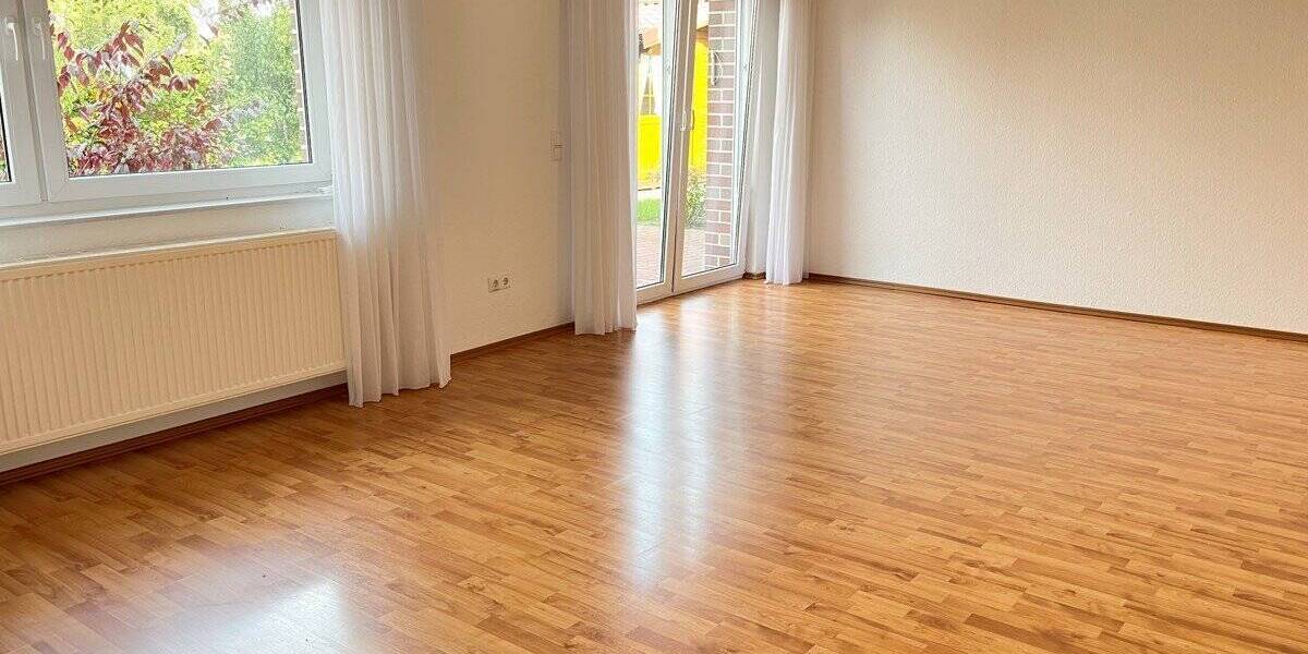 Mehrfamilienhaus, Wohnhaus Norden - 6 Zimmer, 200 m&sup2;, 439.000&euro; | Angebot:25699749