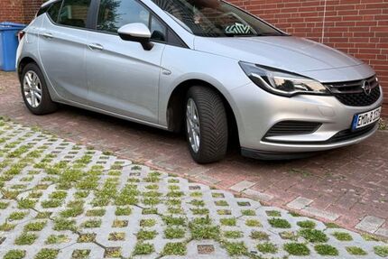 Opel Astra 129.000 km 7.900 &euro; Emden 26723