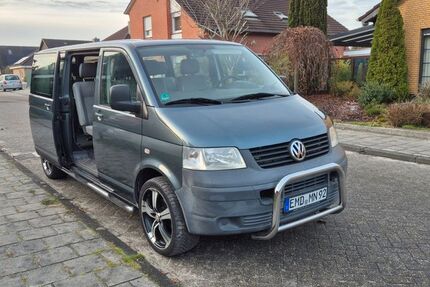 VW T5 Caravelle 183.000 km 9.500 &euro; Leer 26789