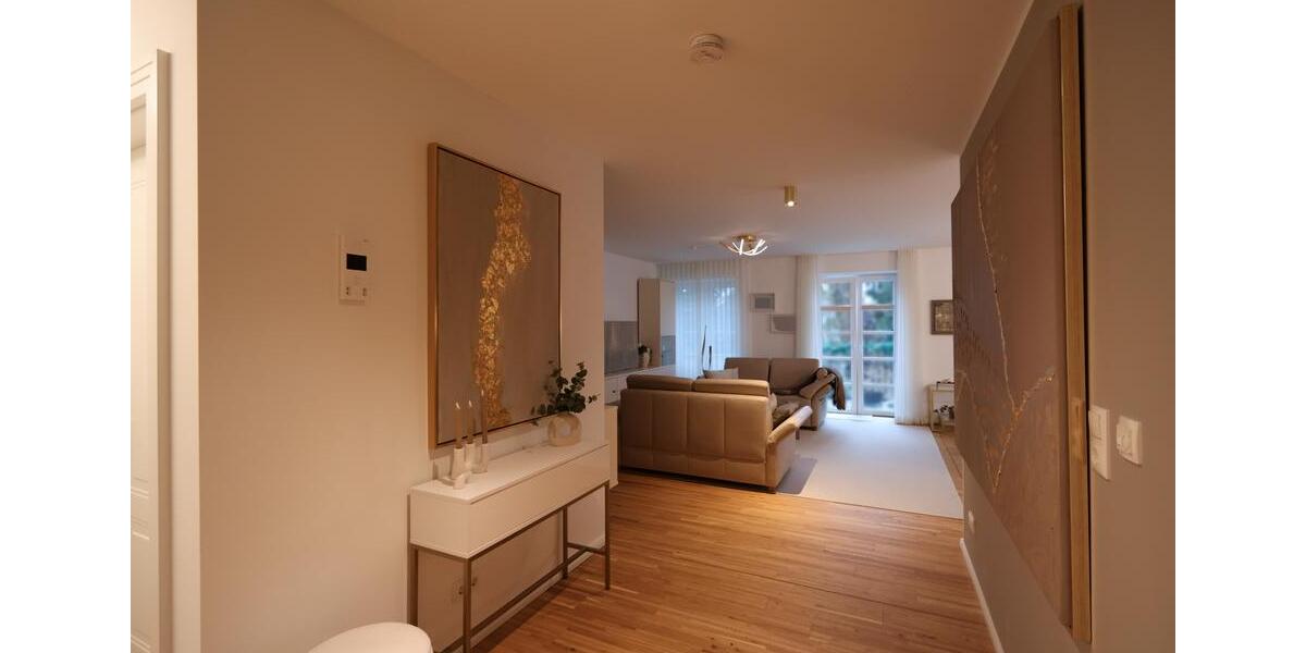 Etagenwohnung Aurich - 3 Zimmer, 97 m&sup2;, 1.250&euro; | Angebot:24590152