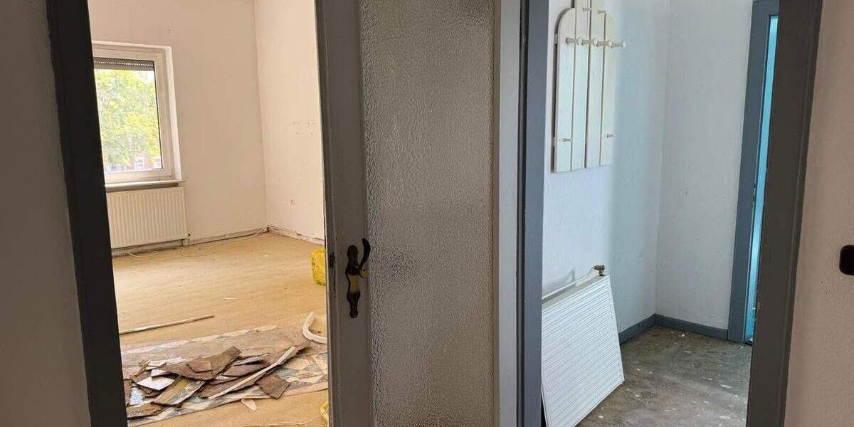 Mehrfamilienhaus, Wohnhaus Moormerland / Oldersum Oldersum - 7 Zimmer, 185 m&sup2;, 197.000&euro; | Angebot:25745398