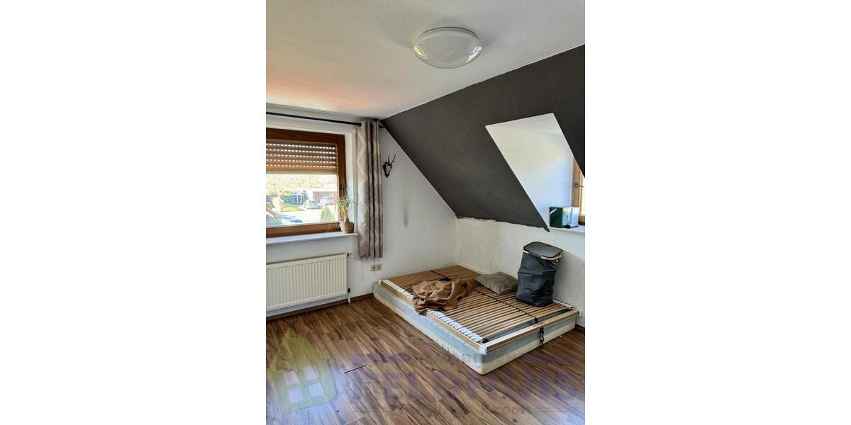 Dachgeschoßwohnung Hesel - 2 Zimmer, 57 m&sup2;, 460&euro; | Angebot:26301057