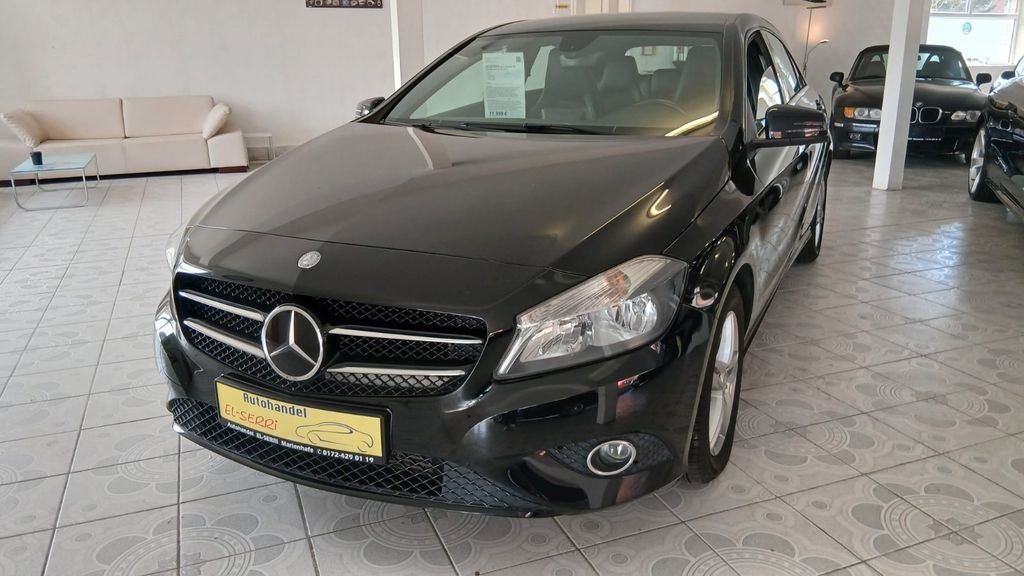 Mercedes-Benz A 180 115.000 km 11.200 &euro; Upgant-Schott 26529