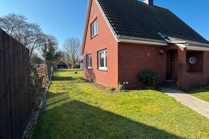 Haus Hesel - 4 Zimmer, 105 m&sup2;, 950&euro; | Angebot:25843291