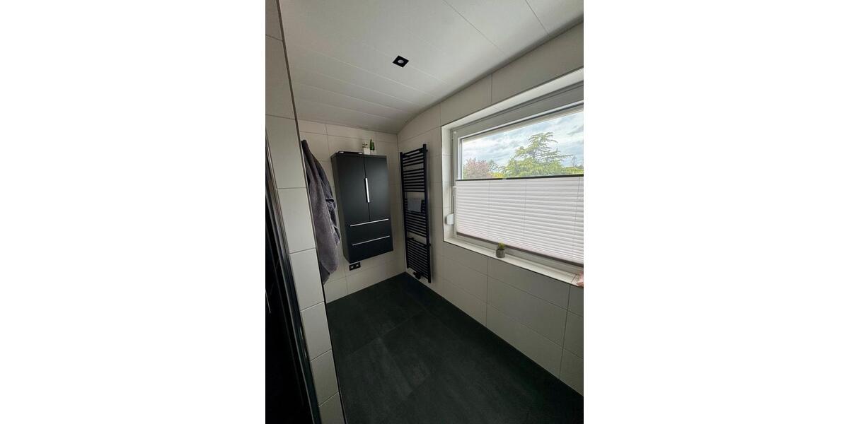 Reihenhaus Emden - 4 Zimmer, 133 m&sup2;, 275.000&euro; | Angebot:26549487