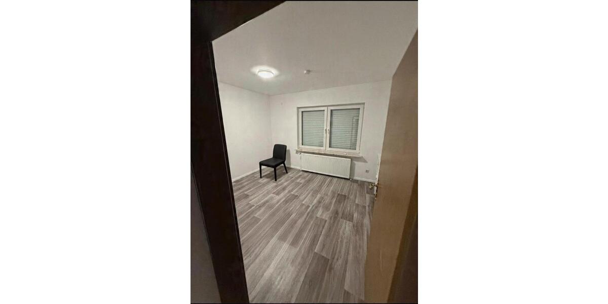 Erdgeschoßwohnung Aurich Georgsfeld und Tannenhausen - 3 Zimmer, 95 m&sup2;, 950&euro; | Angebot:26699490