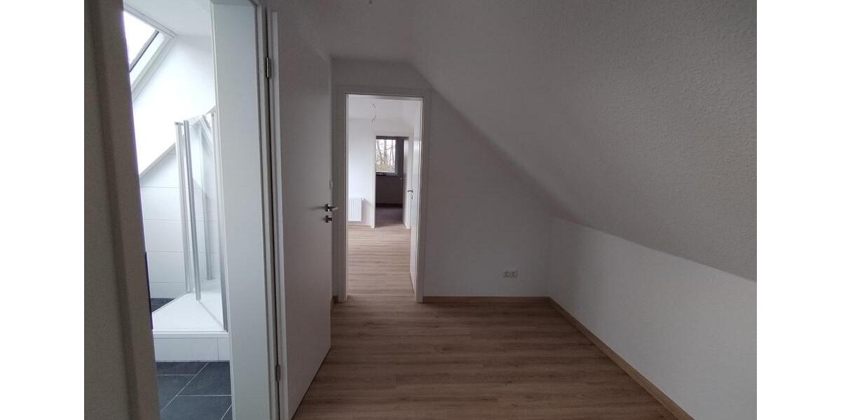 Dachgeschoßwohnung Südbrookmerland - 2 Zimmer, 72 m&sup2;, 480&euro; | Angebot:26537945