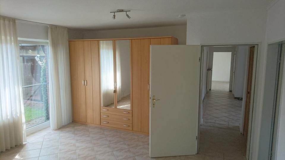 Erdgeschoßwohnung Moormerland - 2 Zimmer, 93 m&sup2;, 800&euro; | Angebot:25940992