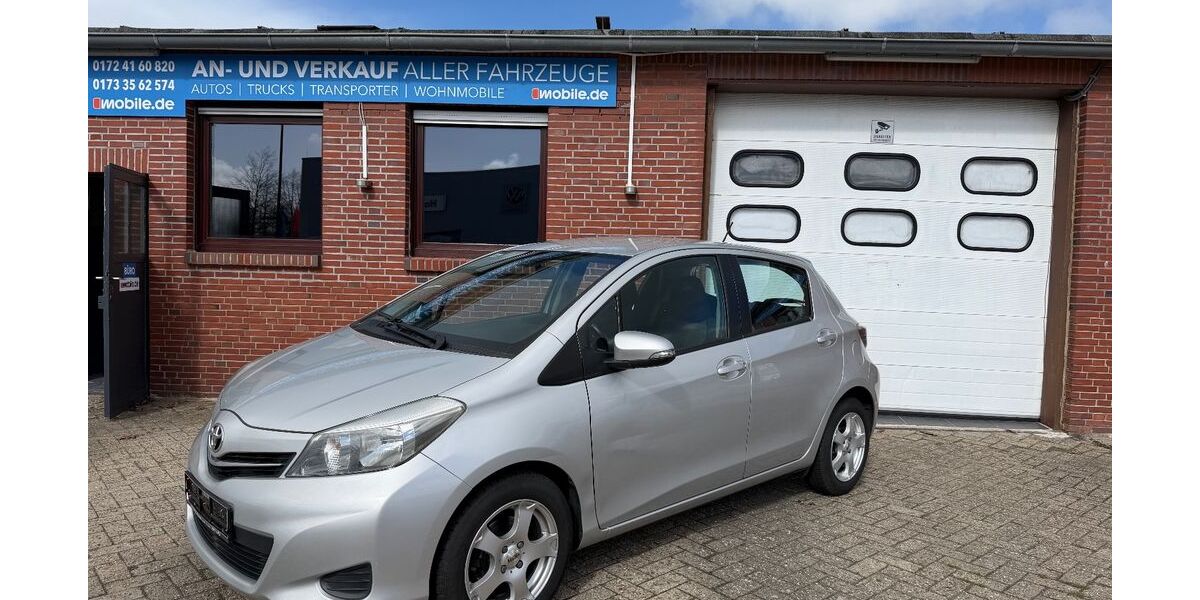 Toyota Yaris 159.000 km 5.990 &euro; Emden 26721