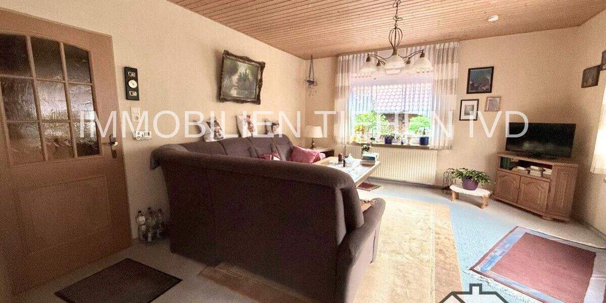Doppelhaushälfte Weener Holthusen - 5 Zimmer, 138 m&sup2;, 185.000&euro; | Angebot:25699995