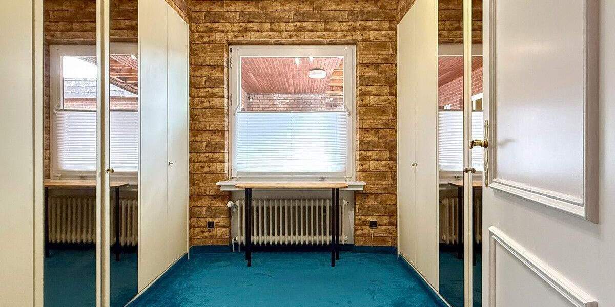 Bungalow Südbrookmerland / Münkeboe Moorhusen - 5 Zimmer, 300 m&sup2;, 399.000&euro; | Angebot:25692654