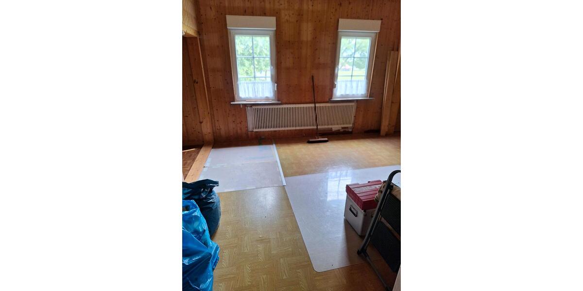 Einfamilienhaus Ihlow - 11 Zimmer, 150 m&sup2;, 135.000&euro; | Angebot:26807106