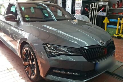Skoda Superb 93.329 km 29.990 &euro; Aurich 26607