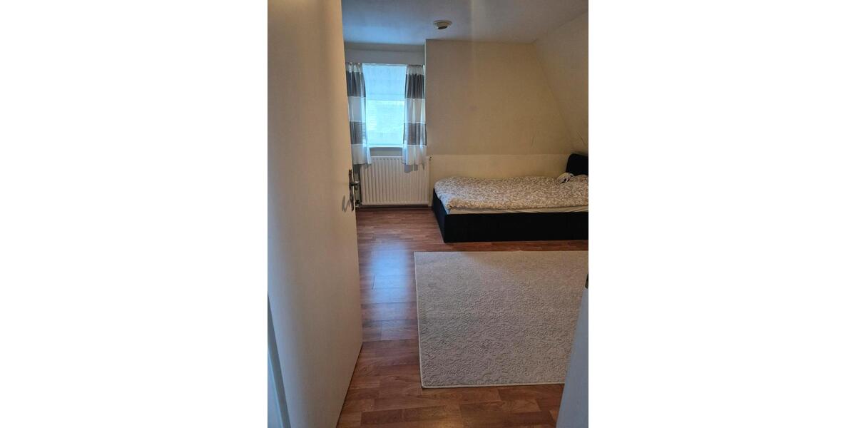 Bungalow Emden - 8 Zimmer, 120 m&sup2;, 267.000&euro; | Angebot:25833901