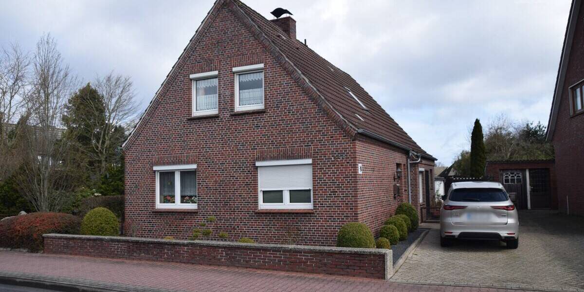 Einfamilienhaus Aurich Innenstadt - 4 Zimmer, 140 m&sup2;, 199.500&euro; | Angebot:26541248