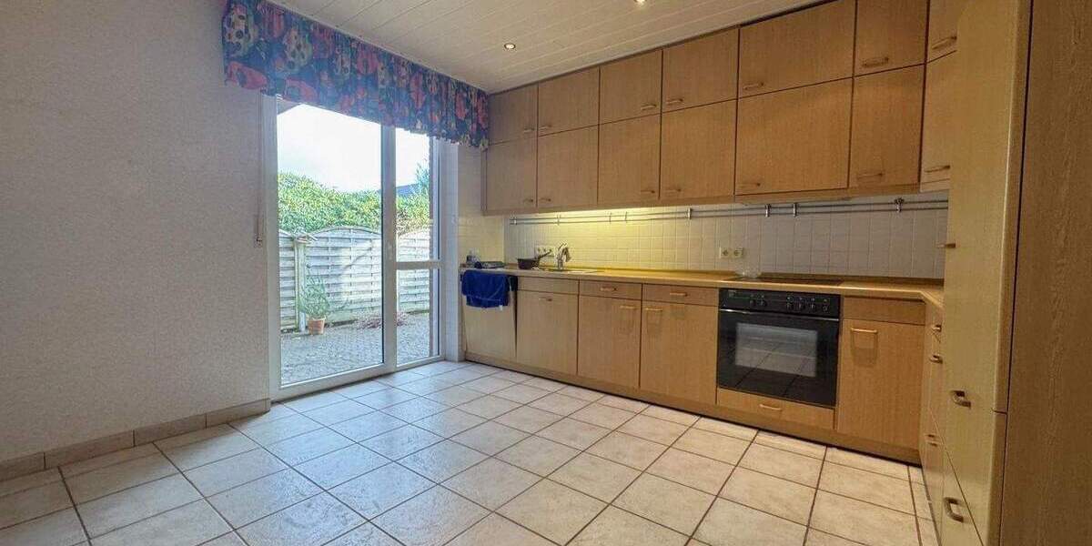 Bungalow Berumbur - 4 Zimmer, 135 m&sup2;, 295.000&euro; | Angebot:25736855