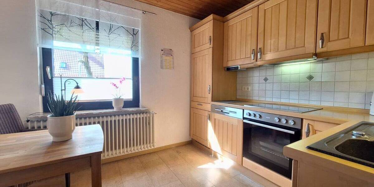 Mehrfamilienhaus, Wohnhaus Weener - 5 Zimmer, 133 m&sup2;, 195.000&euro; | Angebot:26118098