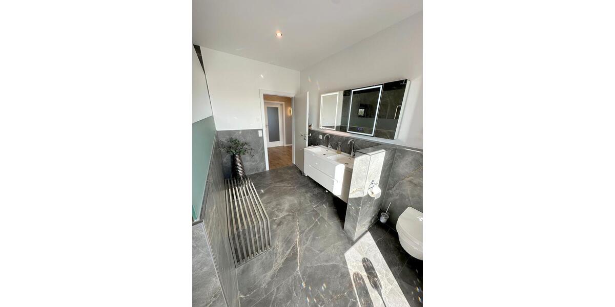 Doppelhaushälfte Emden - 6 Zimmer, 239 m&sup2;, 599.000&euro; | Angebot:26112405