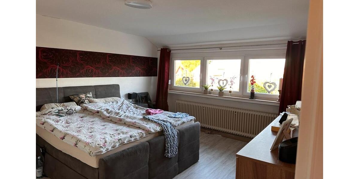 Bungalow Westoverledingen - 4 Zimmer, 170 m&sup2;, 1.350&euro; | Angebot:24401851