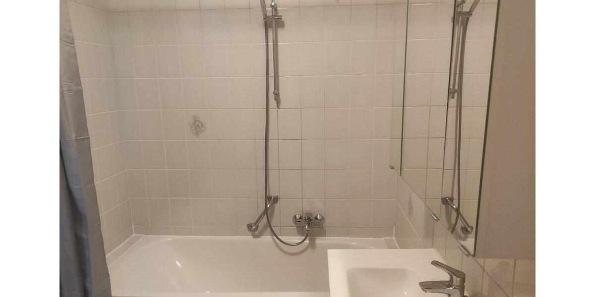 Etagenwohnung Emden - 2 Zimmer, 70 m&sup2;, 580&euro; | Angebot:25309995