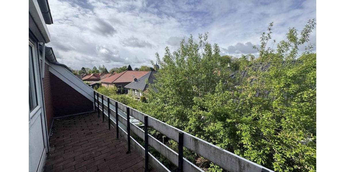 Mehrfamilienhaus, Wohnhaus Hage - 8 Zimmer, 246 m&sup2;, 238.000&euro; | Angebot:26712820