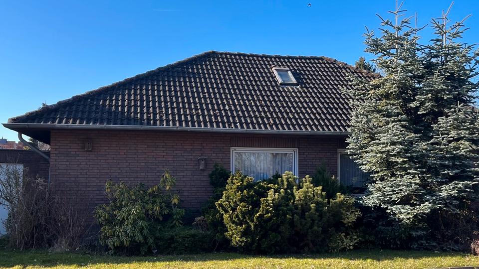 Bungalow Emden Tholenswehr - 4 Zimmer, 130 m&sup2;, 320.000&euro; | Angebot:26144095