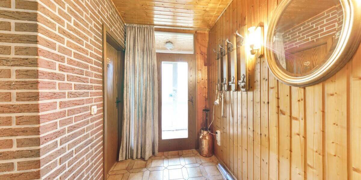 Mehrfamilienhaus, Wohnhaus Leer Loga - 7 Zimmer, 187 m&sup2;, 329.000&euro; | Angebot:26028314