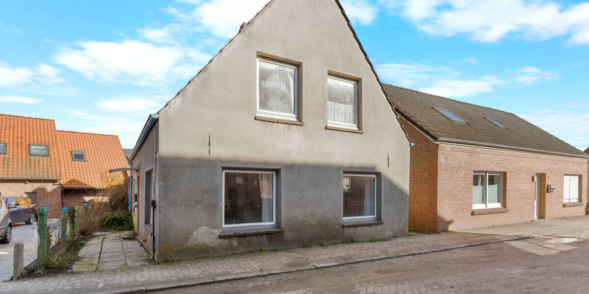 Einfamilienhaus Krummhörn Pewsum - 6 Zimmer, 99 m&sup2;, 89.000&euro; | Angebot:25938080