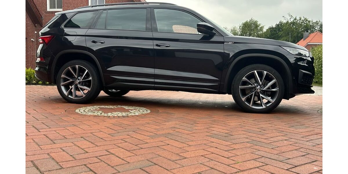 Skoda Kodiaq 96.500 km 32.800 &euro; Upgant-Schott 26529