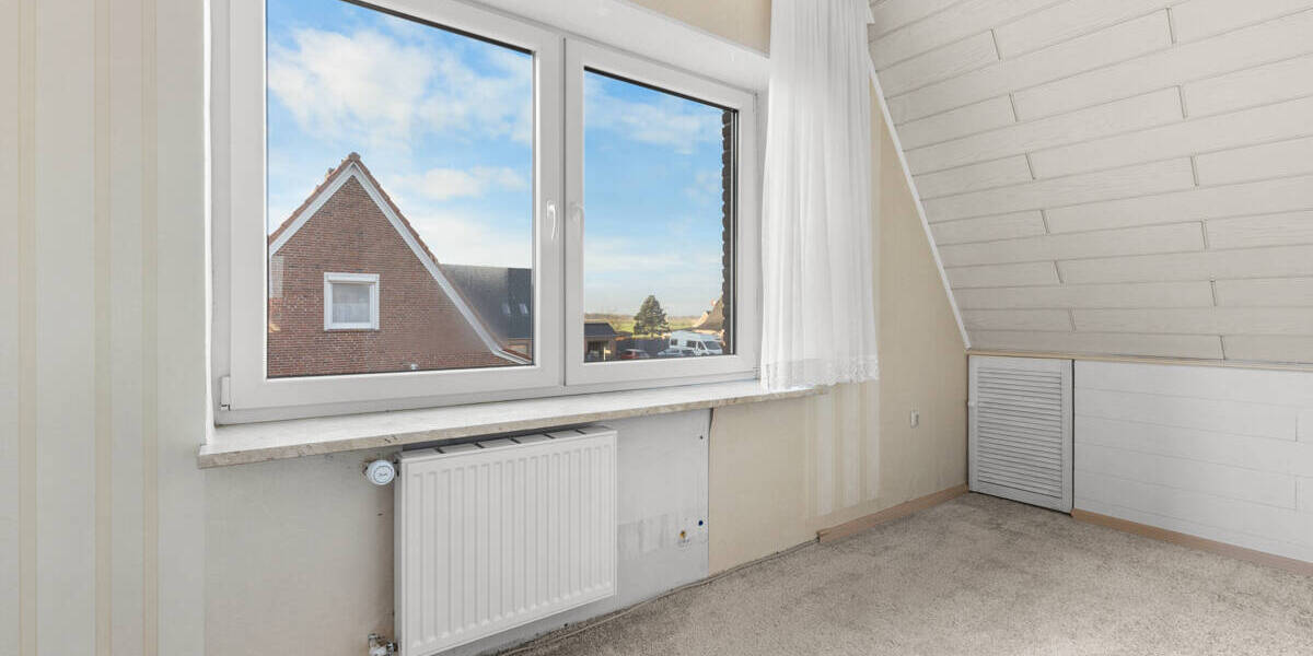Mehrfamilienhaus, Wohnhaus Osteel - 9 Zimmer, 210 m&sup2;, 419.000&euro; | Angebot:25679583
