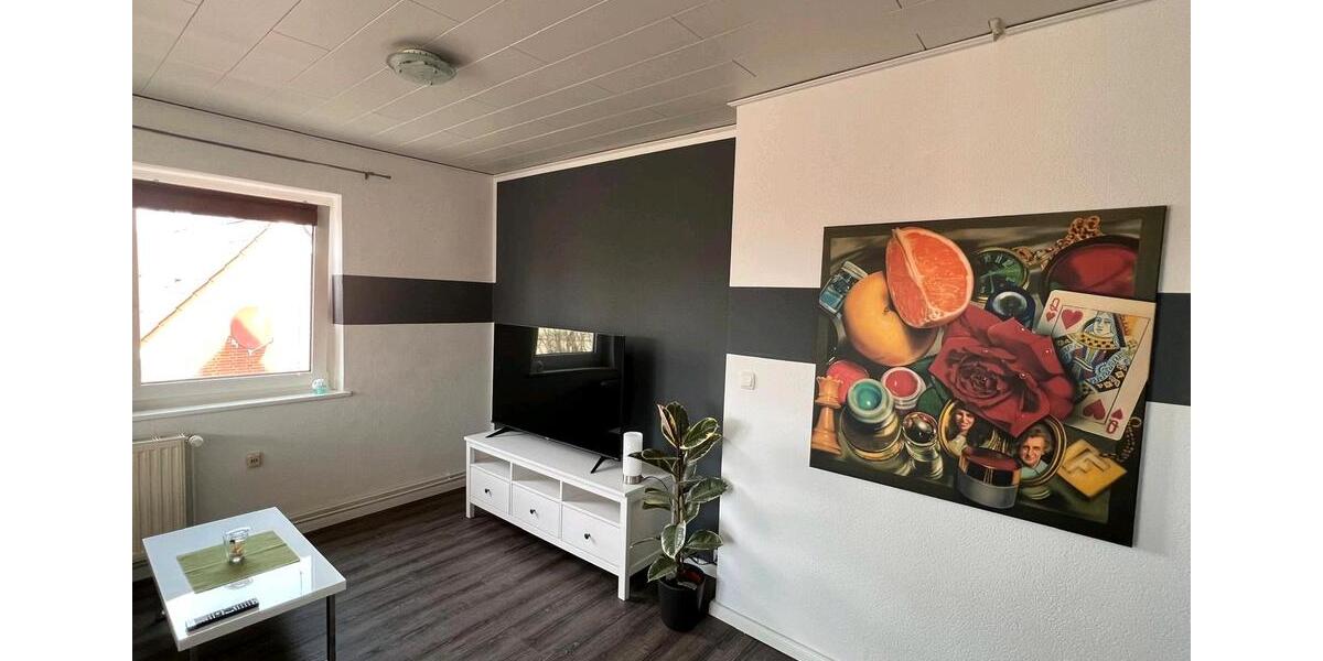 Dachgeschoßwohnung Emden Tholenswehr - 2 Zimmer, 50 m&sup2;, 1.100&euro; | Angebot:25455525