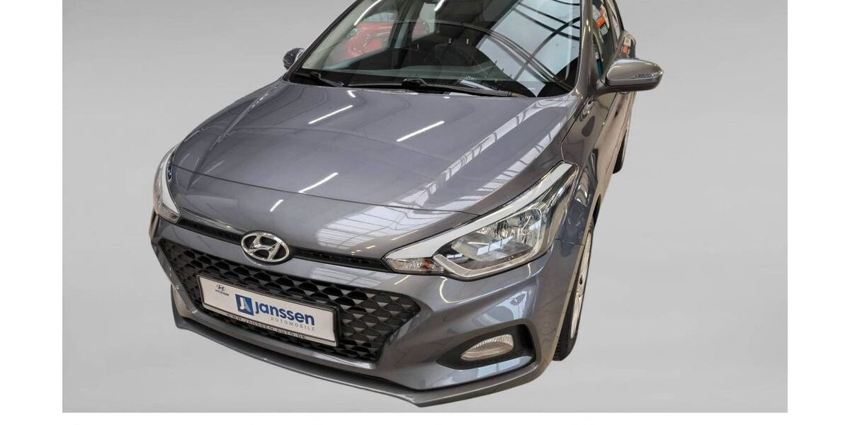 Hyundai i20 80.622 km 13.490 &euro; Aurich 26605