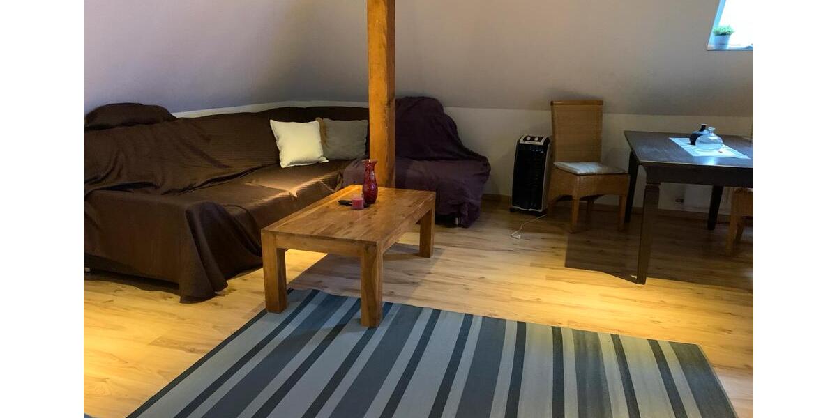 Dachgeschoßwohnung Emden - 1 Zimmer, 47 m&sup2;, 50&euro; | Angebot:24942265