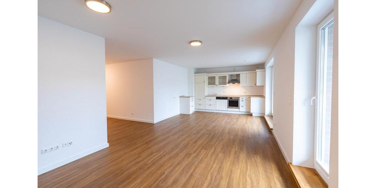 Etagenwohnung Aurich - 2 Zimmer, 81 m&sup2;, 850&euro; | Angebot:25263775