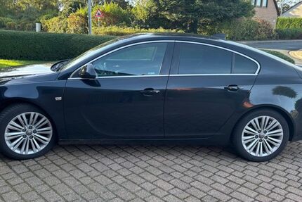 Opel Insignia 155.000 km 8.100 &euro; Moormerland 26802