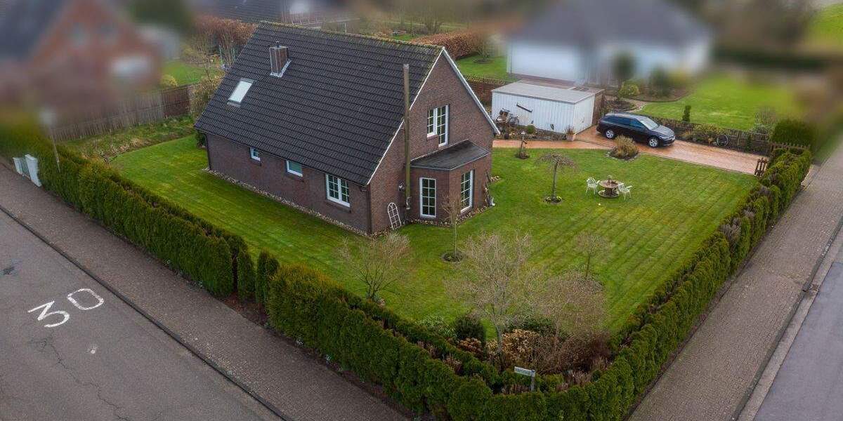 Einfamilienhaus Hinte Suurhusen - 4 Zimmer, 139 m&sup2;, 235.000&euro; | Angebot:25679591