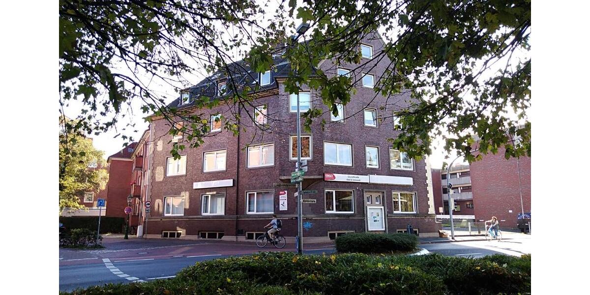 Etagenwohnung Emden Tholenswehr - 4 Zimmer, 150 m&sup2;, 950&euro; | Angebot:25444343