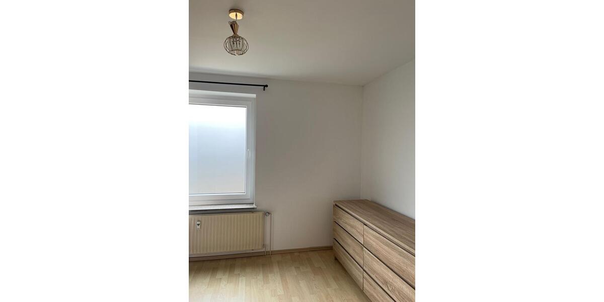 Etagenwohnung Bunde - 3 Zimmer, 80 m&sup2;, 599&euro; | Angebot:26408263