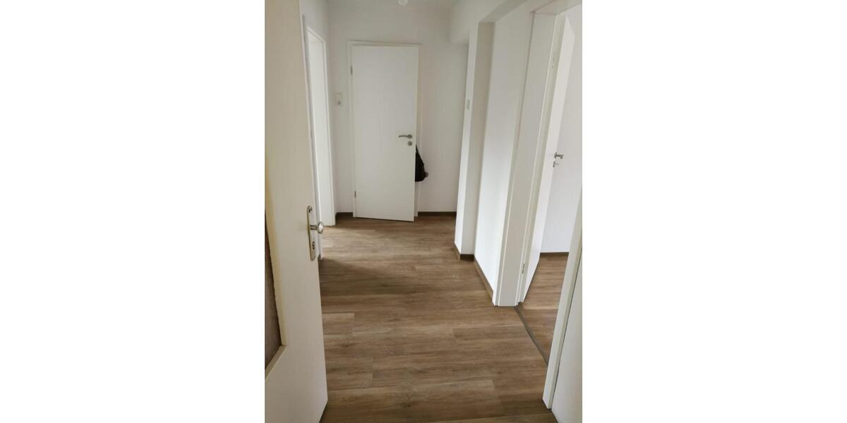 Etagenwohnung Emden - 3 Zimmer, 61 m&sup2;, 580&euro; | Angebot:25753503
