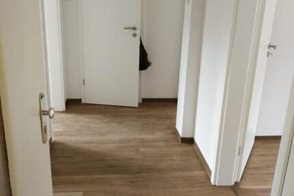 Wohnung Emden - 3 Zimmer, 61 m&sup2;, 580&euro; | Angebot:25753503