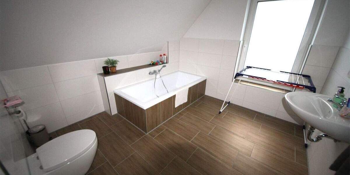 Einfamilienhaus Aurich Wallinghausen - 4 Zimmer, 125 m&sup2;, 399.000&euro; | Angebot:25738838