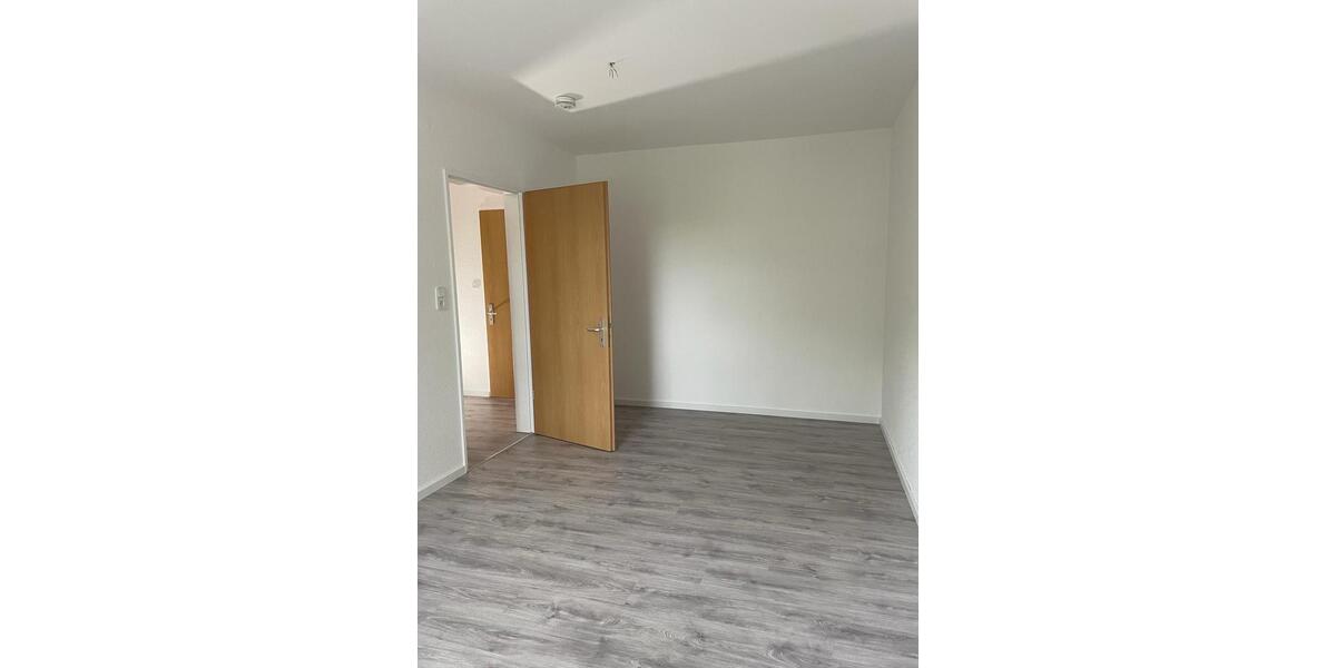 Etagenwohnung Emden - 3 Zimmer, 67 m&sup2;, 599&euro; | Angebot:26674207