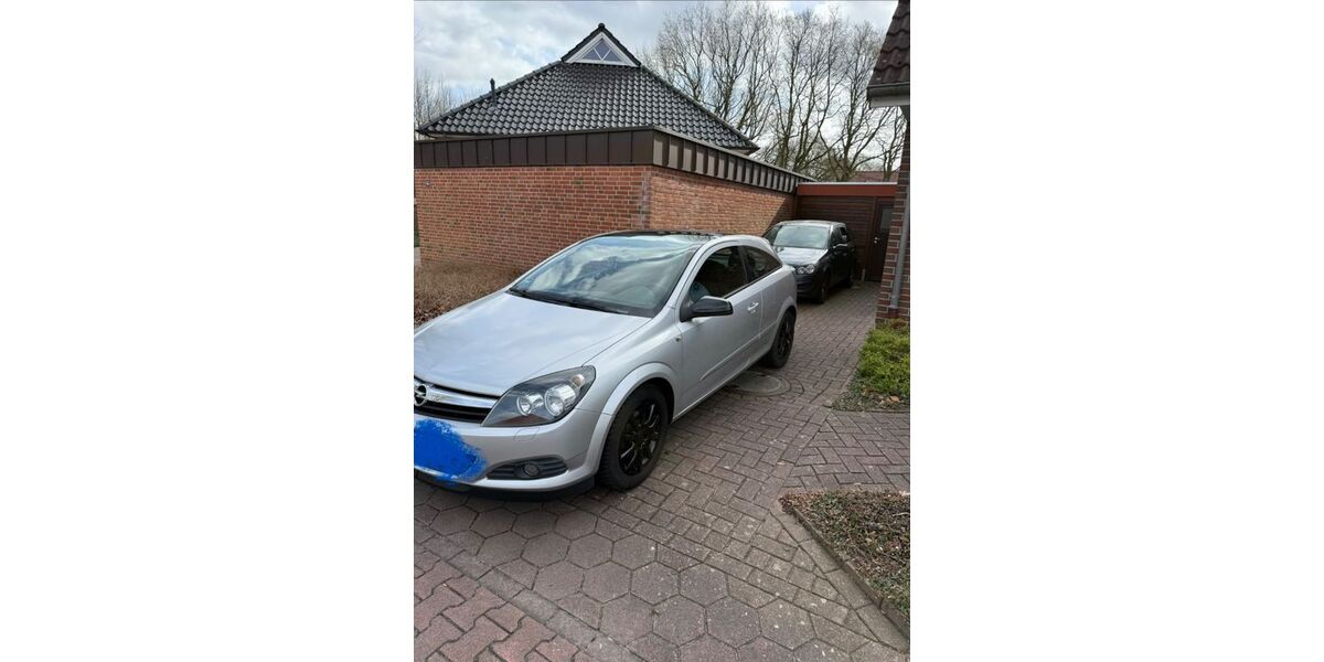 Opel Astra 200.000 km 2.150 &euro; Leer 26789