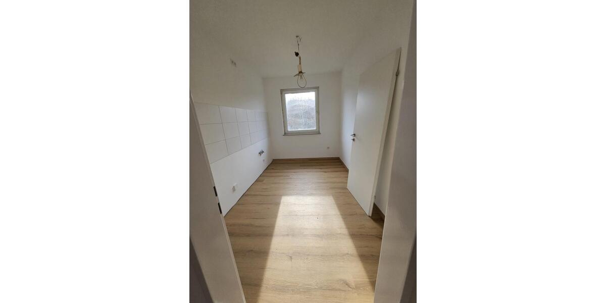 Etagenwohnung Emden - 2 Zimmer, 52 m&sup2;, 520&euro; | Angebot:25232793