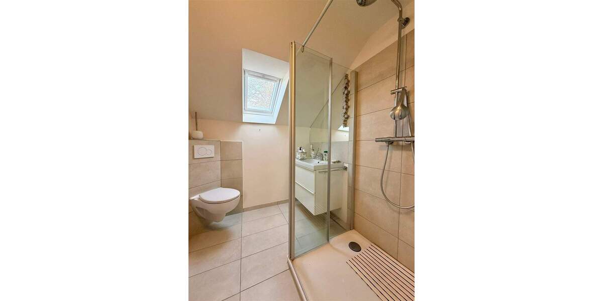 Einfamilienhaus Aurich Innenstadt - 5 Zimmer, 143 m&sup2;, 299.000&euro; | Angebot:25880084