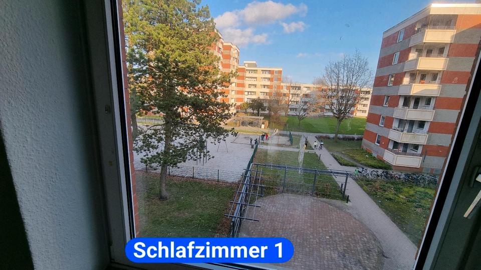 Etagenwohnung Emden Tholenswehr - 3 Zimmer, 78 m&sup2;, 905&euro; | Angebot:25684191