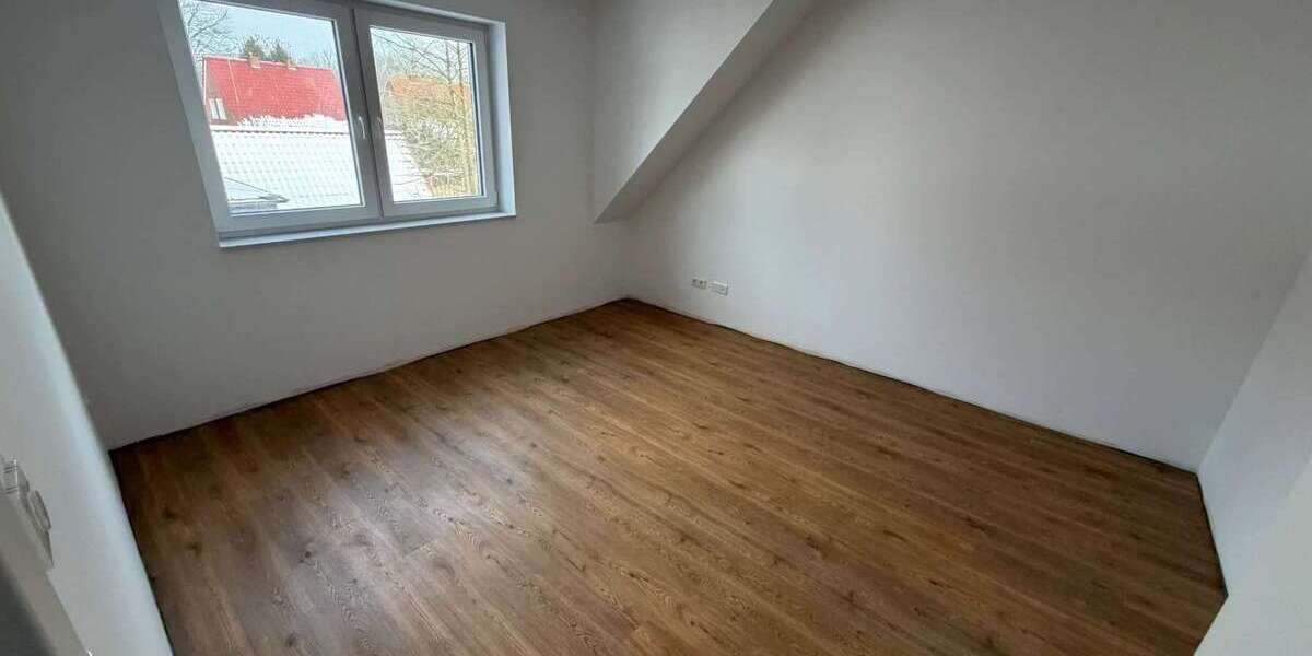 Etagenwohnung Leer - 2 Zimmer, 61 m&sup2;, 900&euro; | Angebot:24753139